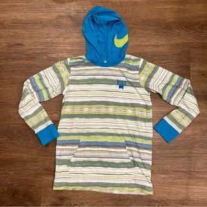 nike long sleeve shirt youth size medium